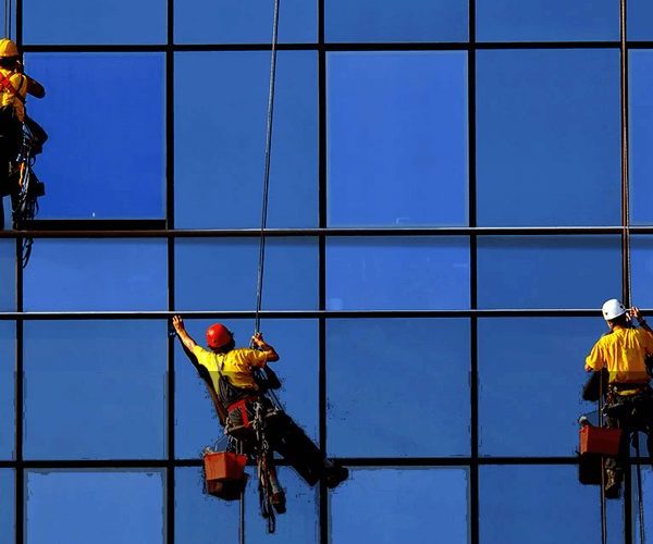 شركة تنظيف واجهات زجاج في القاهرة