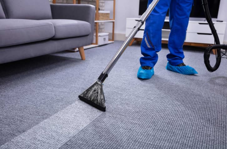 تنظيف السجاد على الناشف